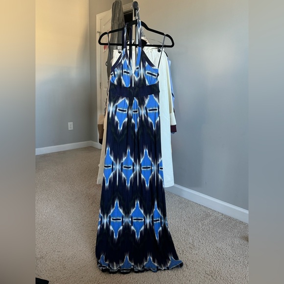 Banana Republic ikat print halter maxi dress size M - Picture 3 of 8